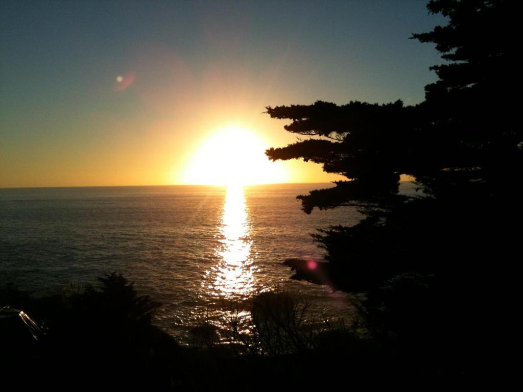 Ocean View Inn Montara エクステリア 写真